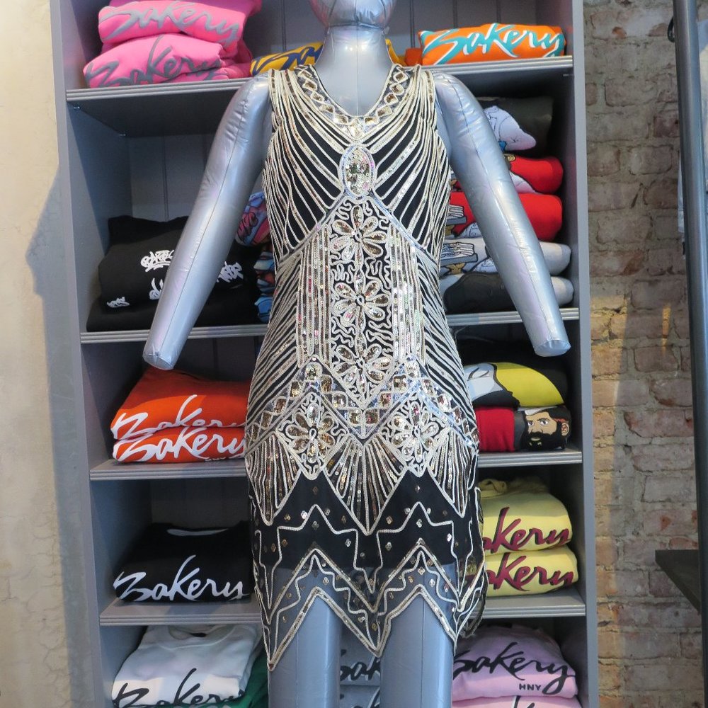 Beautiful sequin cocktail dress - sz small